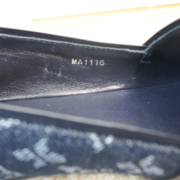 Louis Vuitton - Waterfall Flat Espadrilles - Blue Monogram Denim - Size 35 - Picture 8 of 11